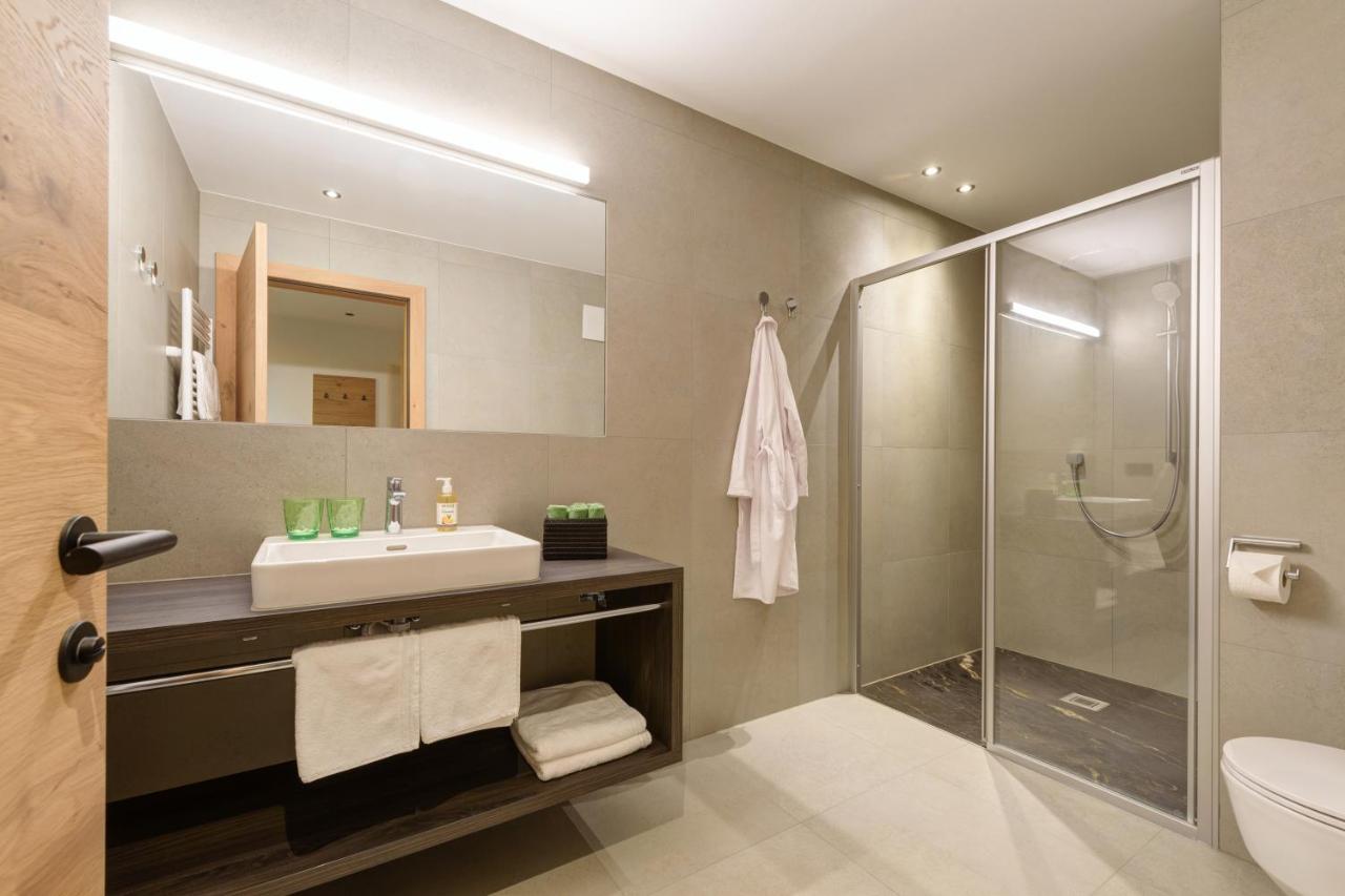 Haus St Anton - Incl Gratis Premium Sommerkarte Sankt Anton am Arlberg Exterior photo